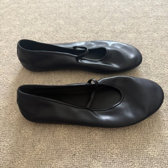 WORN ONCE - Jeffrey Campbell Navy Flats - Picture 3 of 5